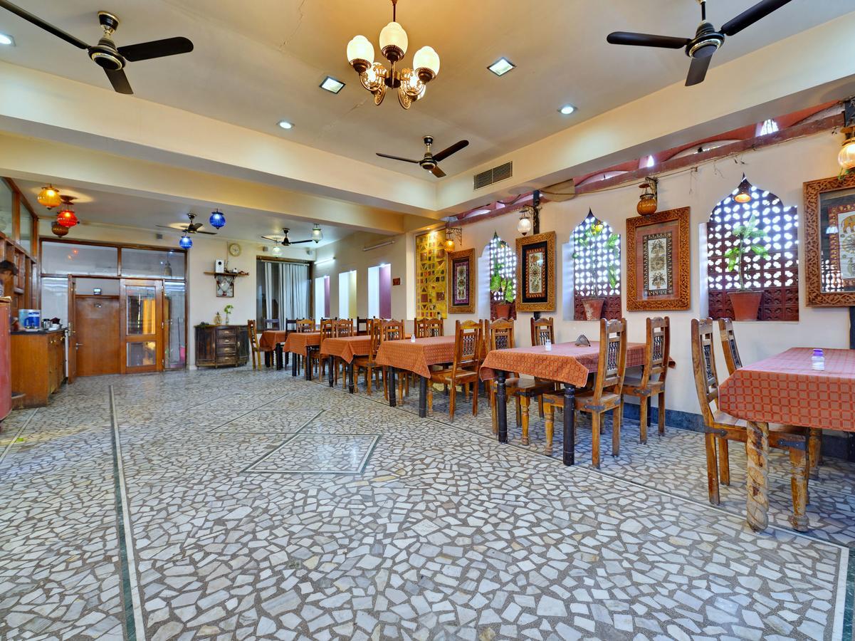 Oyo 9900 Hotel Pioneer Plaza Jodhpur  Ngoại thất bức ảnh