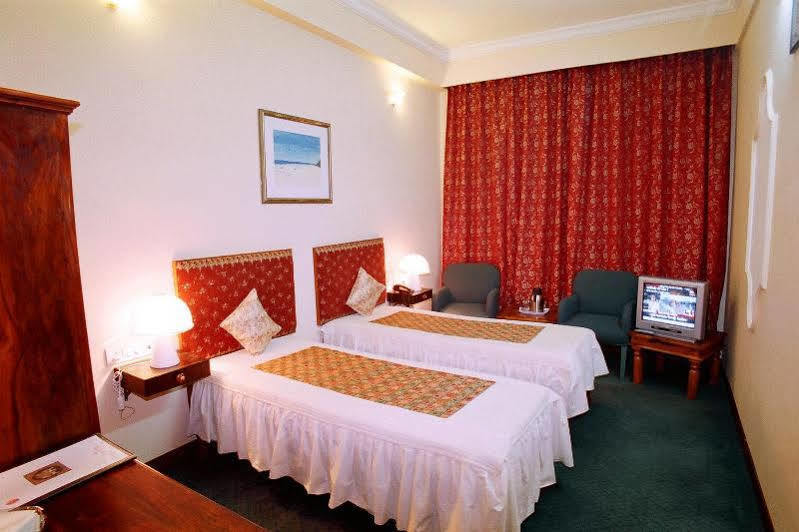 Oyo 9900 Hotel Pioneer Plaza Jodhpur  Ngoại thất bức ảnh