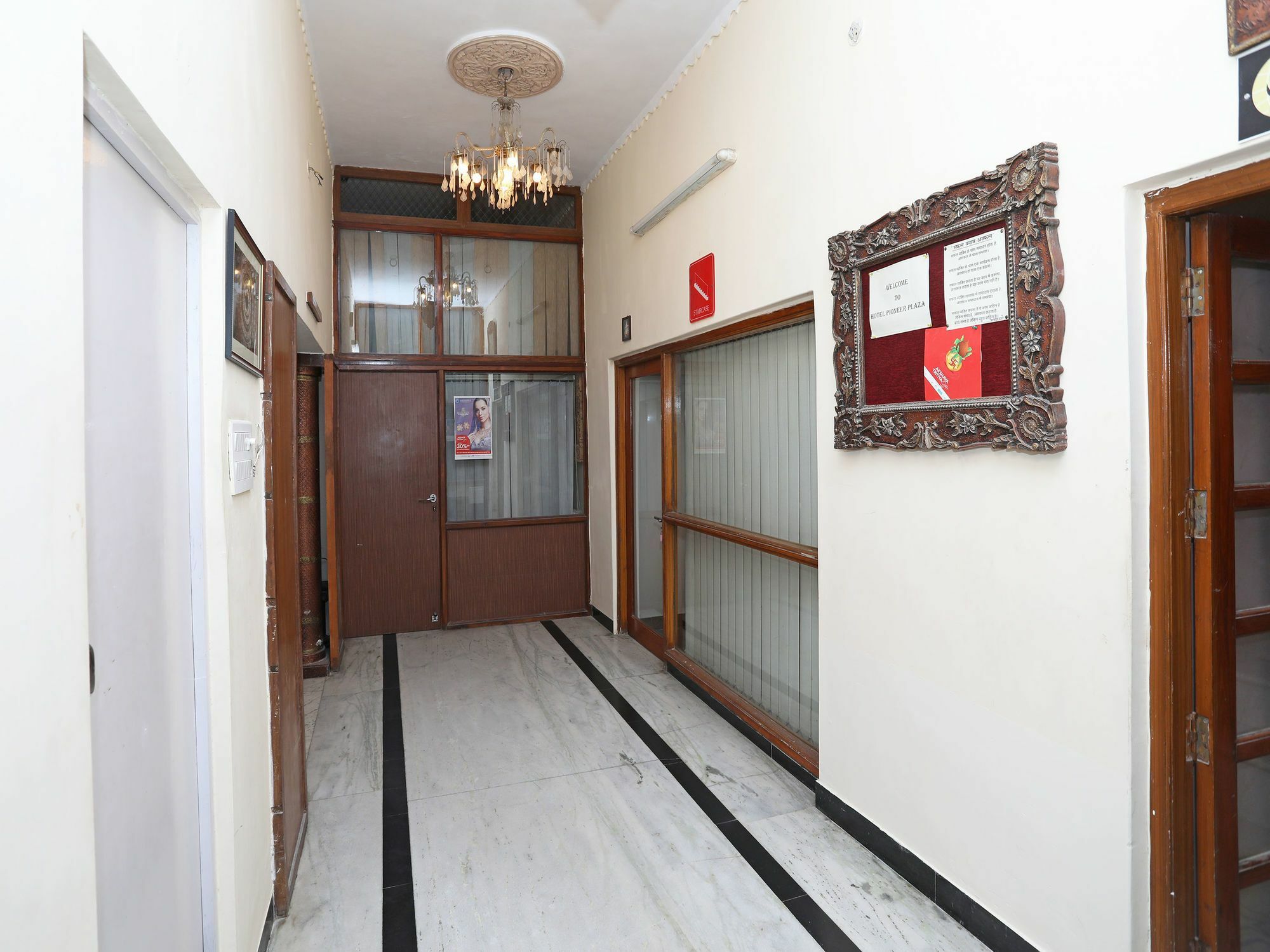 Oyo 9900 Hotel Pioneer Plaza Jodhpur  Ngoại thất bức ảnh